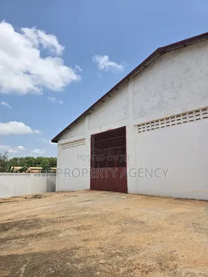 2,300 SQM Warehouse at Kumasi