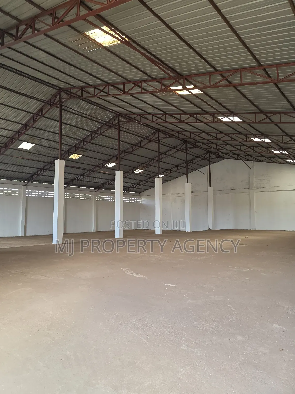 2,300 SQM Warehouse at Kumasi