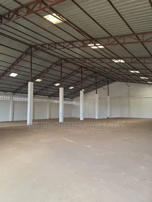 2,300 SQM Warehouse at Kumasi