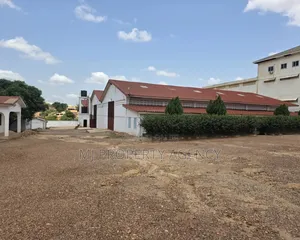 2,300 SQM Warehouse at Kumasi
