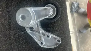 Audi Q7 Adjuster