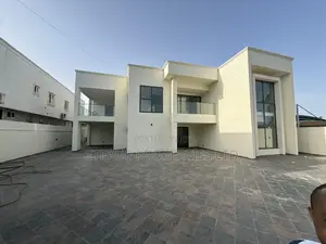 5bdrm House in East Legon, A&C Mall Area for sale
