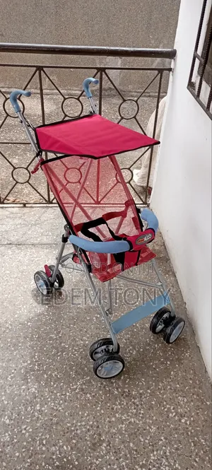 Lightweight Umbrella Stroller for Portability Easy Travel Toddlers