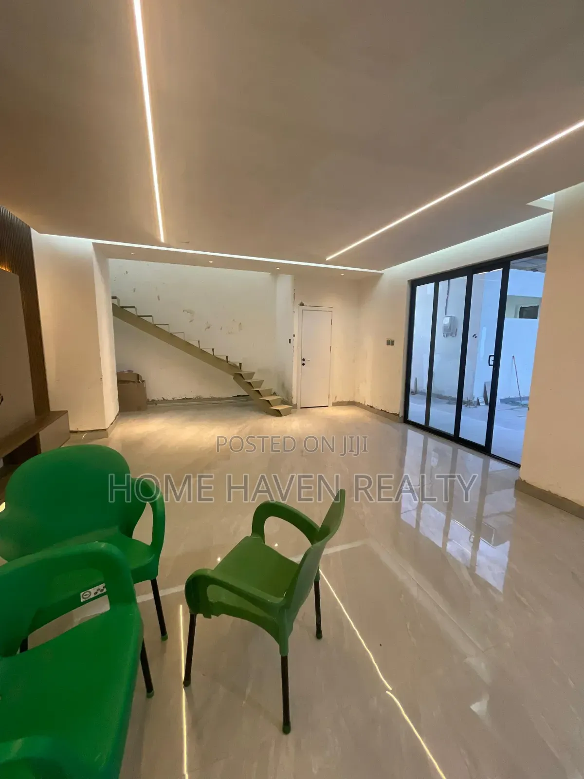 5bdrm House in East Legon Hills, Police Station for sale