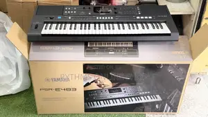 Yamaha PSR-E483 Keyboard