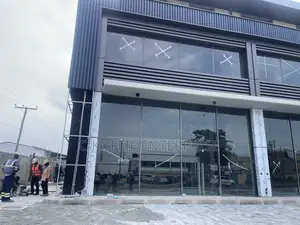 Executive 1,000 SQM Showroom at North Kaneshie Industrial Area