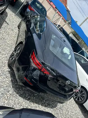 Nissan Sentra 2021 Black