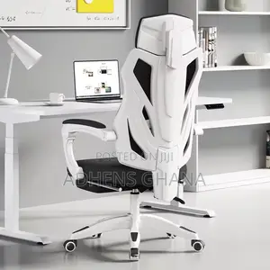 Ergonomic High-Back Office Chair With Retractable Footrest - B/W