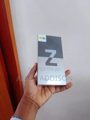 New Samsung Galaxy Z Flip 3 256 GB Blue