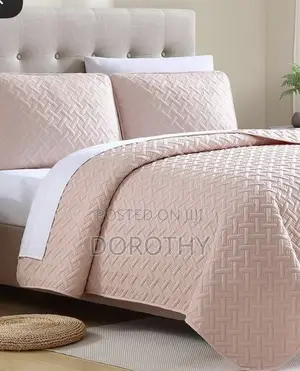 1 Comforter 2 Pillow Cases