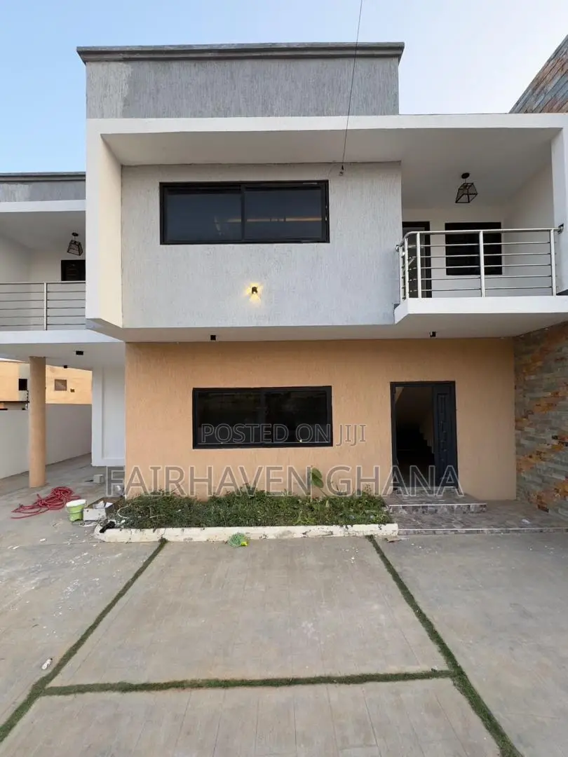 3bdrm House in Fairhaven Properties, East Legon for rent