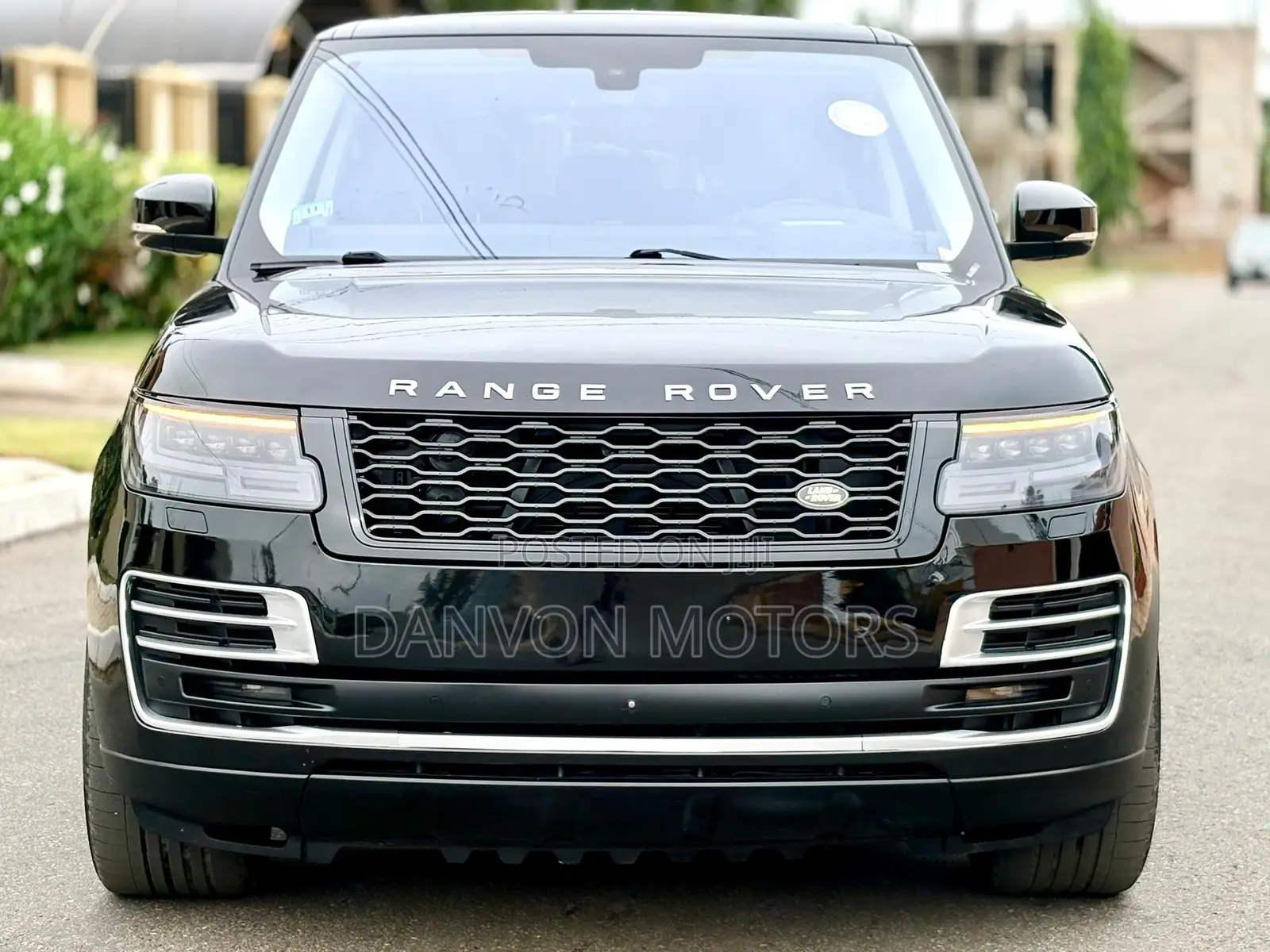 Land Rover Range Rover Vogue 2016 Black