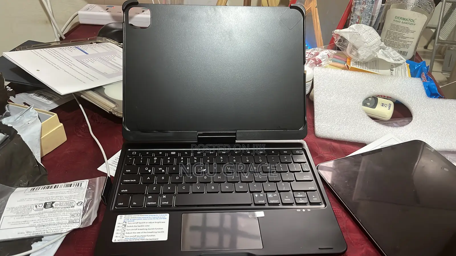 iPad Pro 11inch M4 Bluetooth Keyboard