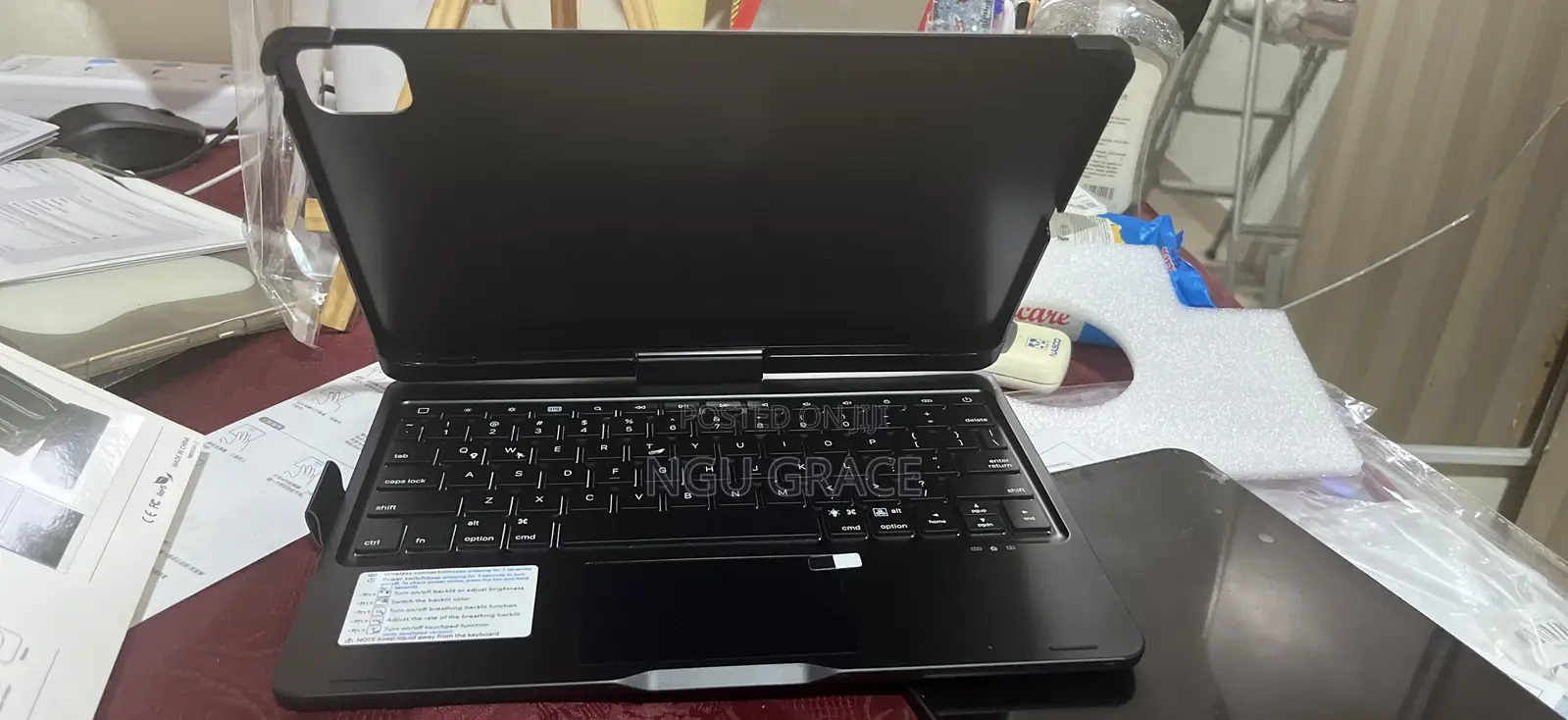 iPad Pro 11inch M4 Bluetooth Keyboard