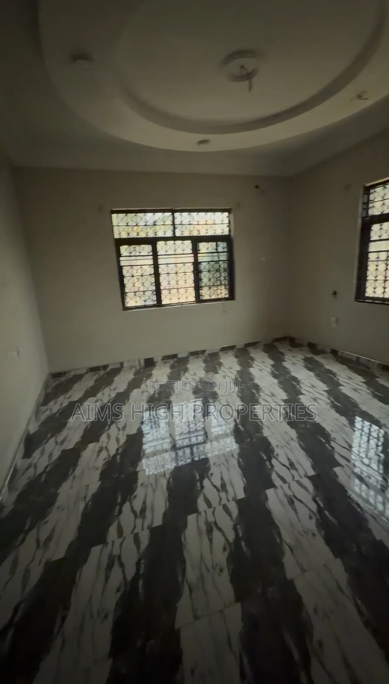 9bdrm House in Aims High Properties, Kumasi Metropolitan for sale