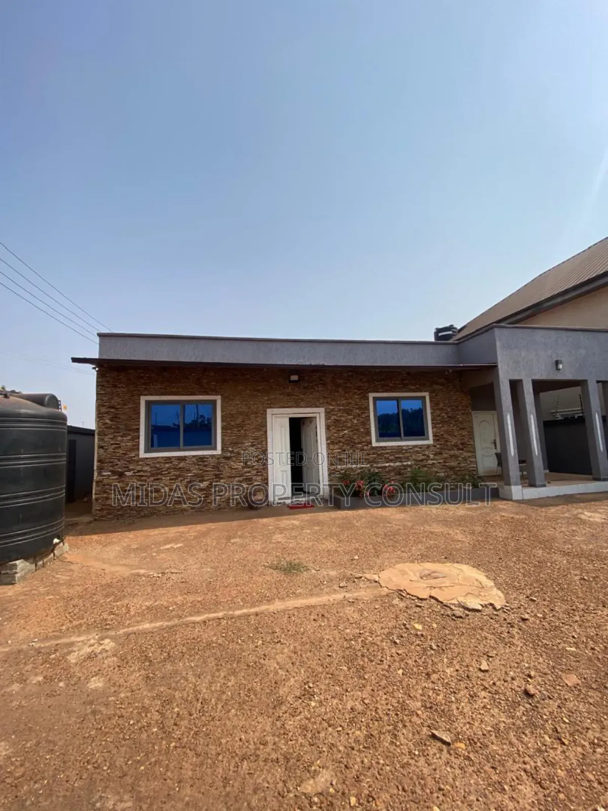3bdrm House in Pantang, Ga East Municipal for sale