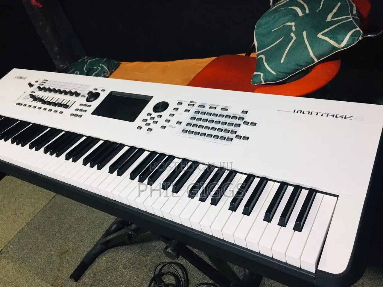 Yamaha Montage 8 White Colour