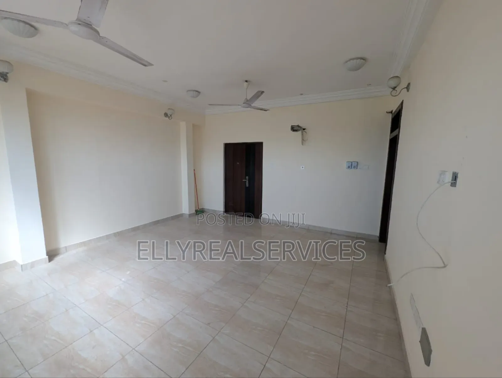 2bdrm Apartment in Ellyrealservices, Peace Clinic Area for rent