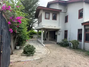 4bdrm House in 4 Bedroom House, Mile 7 for sale