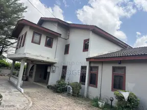 4bdrm House in Achimota Abc, Neoplan for sale