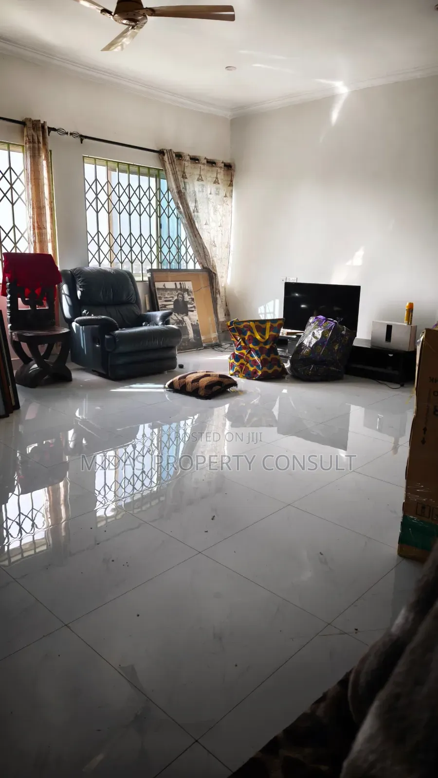 5bdrm House in Aburi for sale