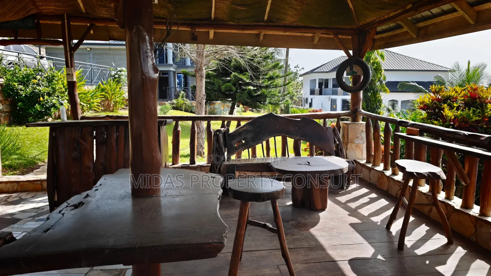 5bdrm House in Aburi for sale