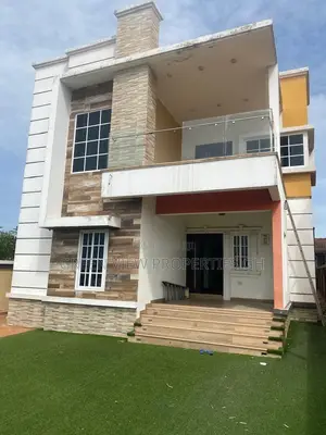 4bdrm Duplex in West Hills Mall Area for rent