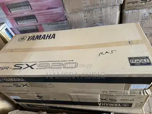 Yamaha PSR Sx 920 Keyboard