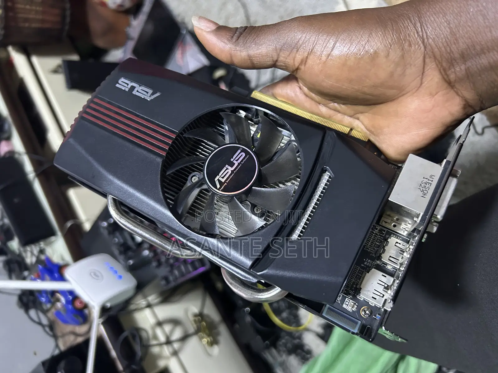 Powerful Amd Radeon Hd7770 1gb Graphics Card Almost New