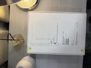New Apple iPad (2025) 128 GB Silver