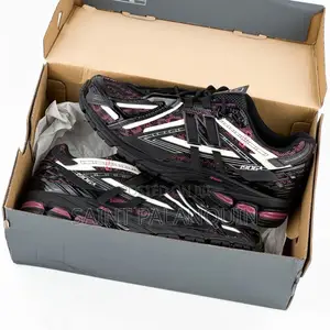 Black Reebok Premier Ultra LTD