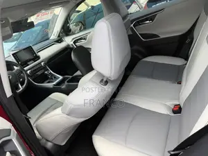 Toyota RAV4 Limited FWD 2020 Red