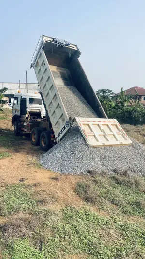 Quarry Chippings and Chippings Quarry Stones and Dust