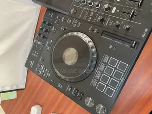 Pioneer XDJ Az Stand Alone Serato Controller