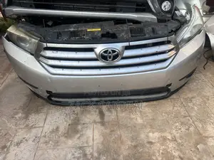 Toyota Highlander 2012 Front Cut Complete