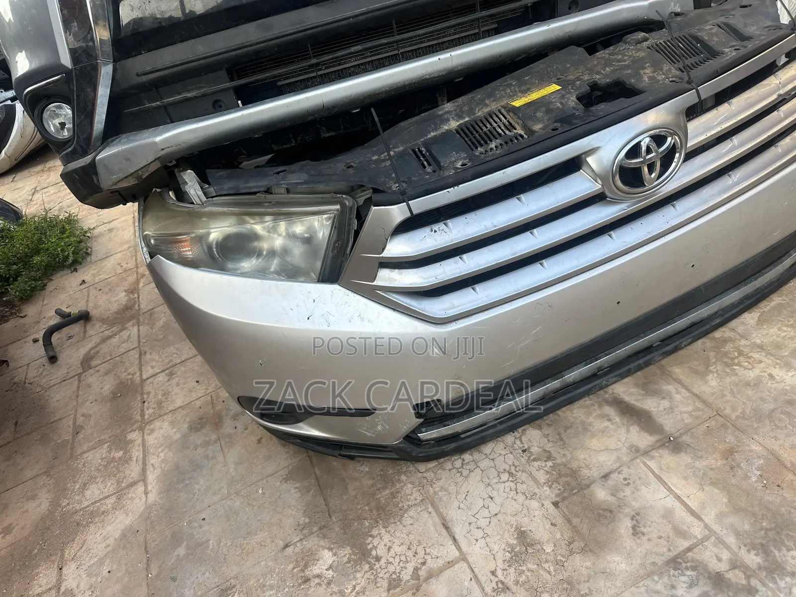 Toyota Highlander 2012 Front Cut Complete
