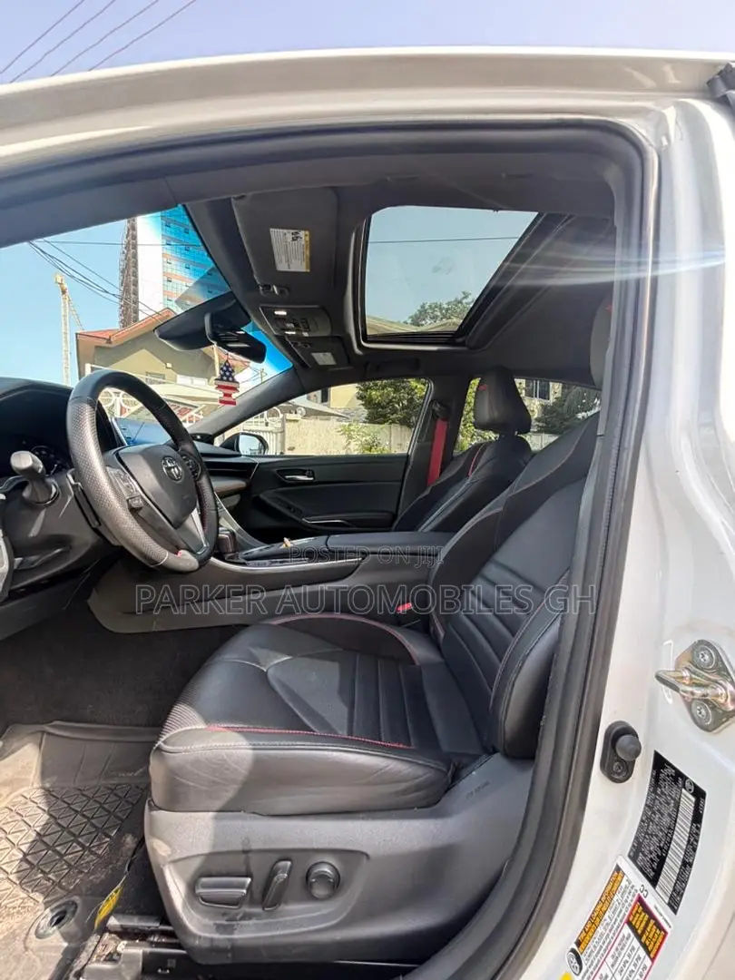 Toyota Avalon TRD 2020 White