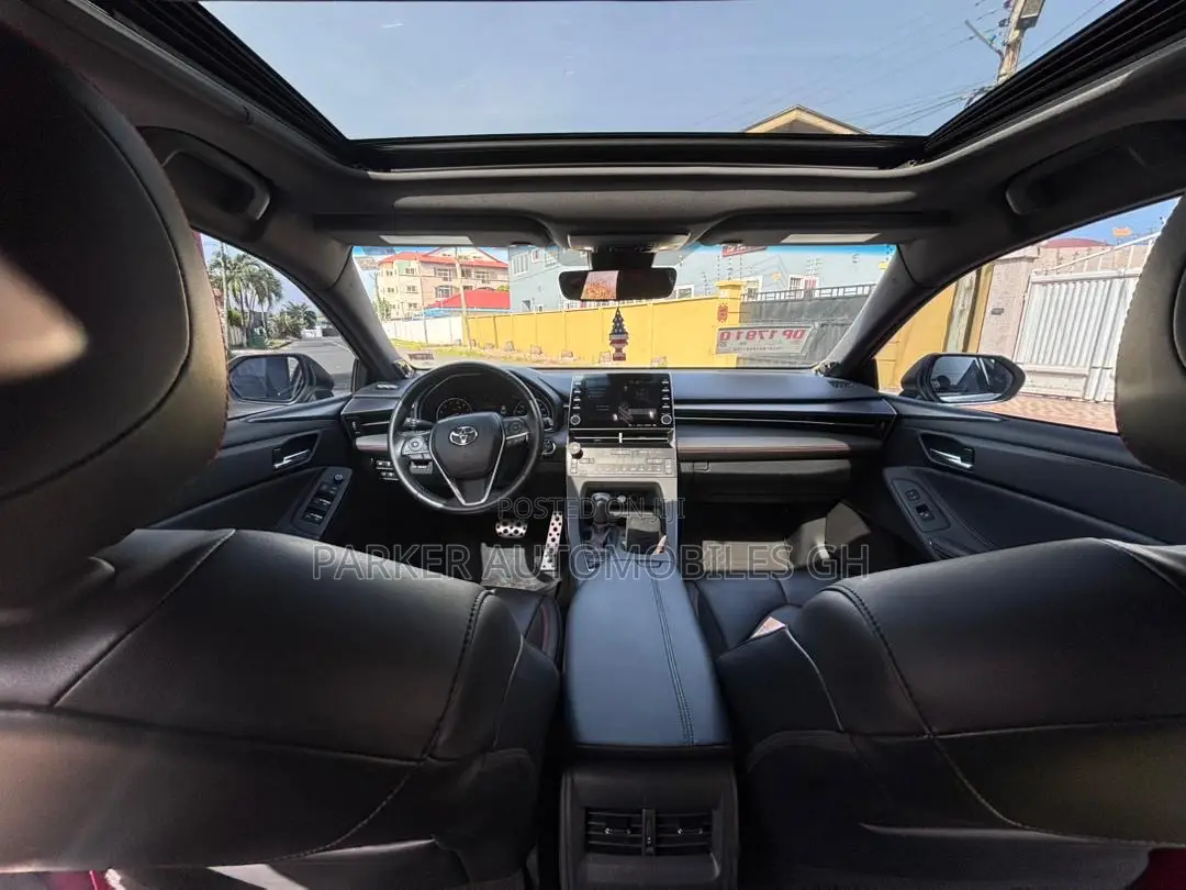 Toyota Avalon TRD 2020 White