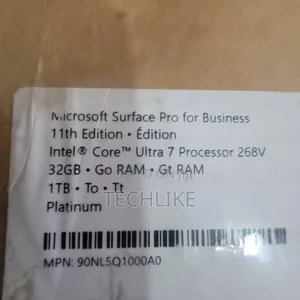 New Microsoft Surface Pro 11th Edition, a Copilot+ PC 32GB SSD 1T