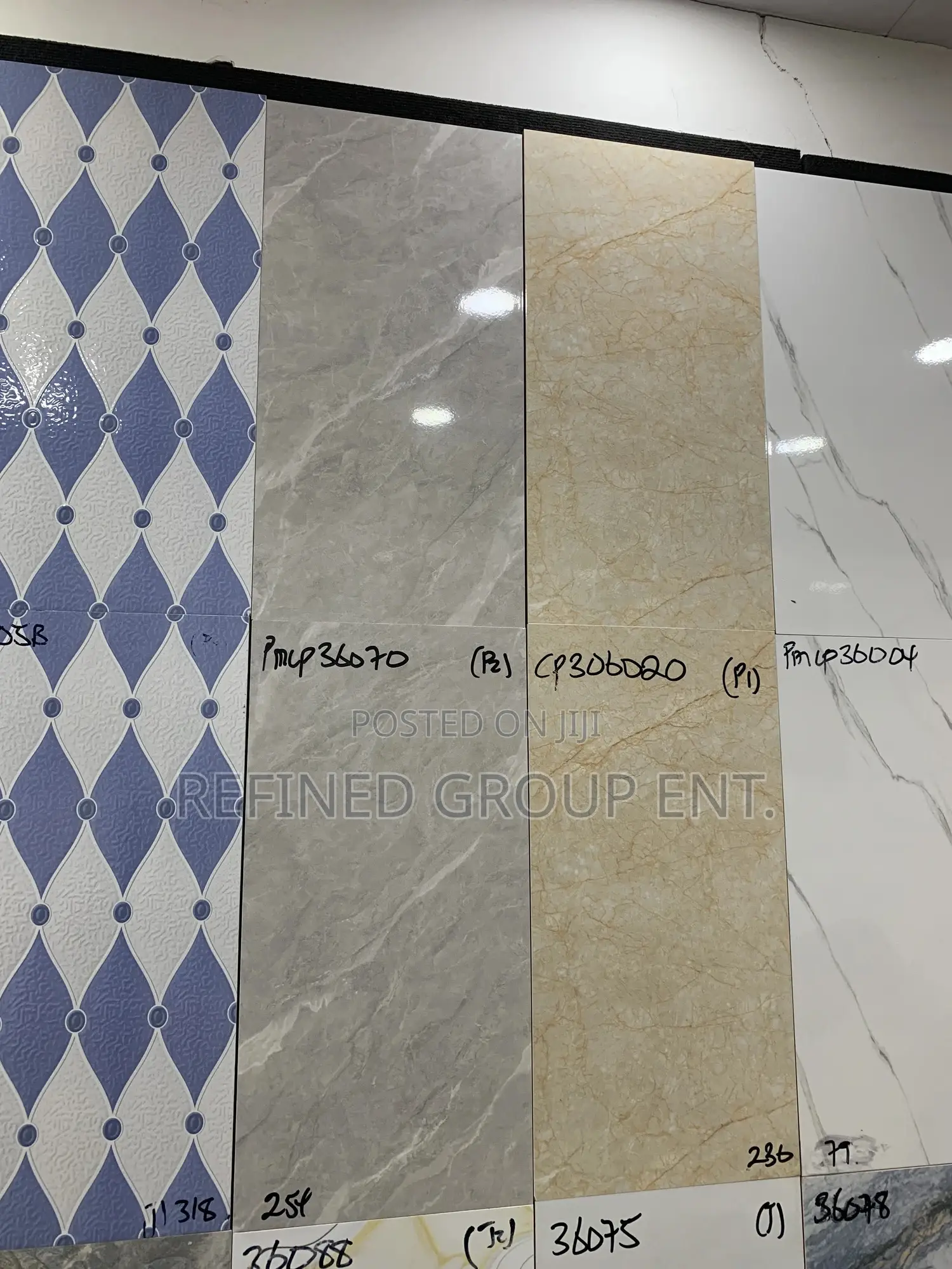 30/60cm Tiles. Grade 1