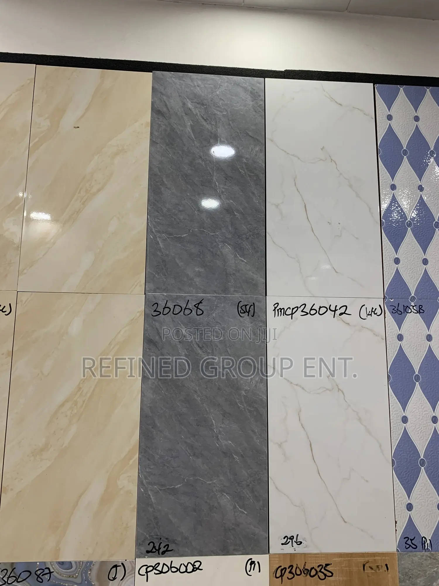 30/60cm Tiles. Grade 1