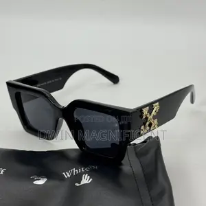 Off-White Volcanite Wrap-Around Style