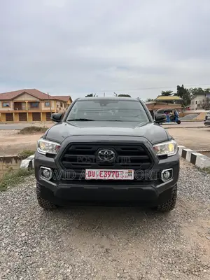 Toyota Tacoma SR 2019 Gray