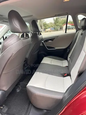Toyota RAV4 Adventure 2019 Red