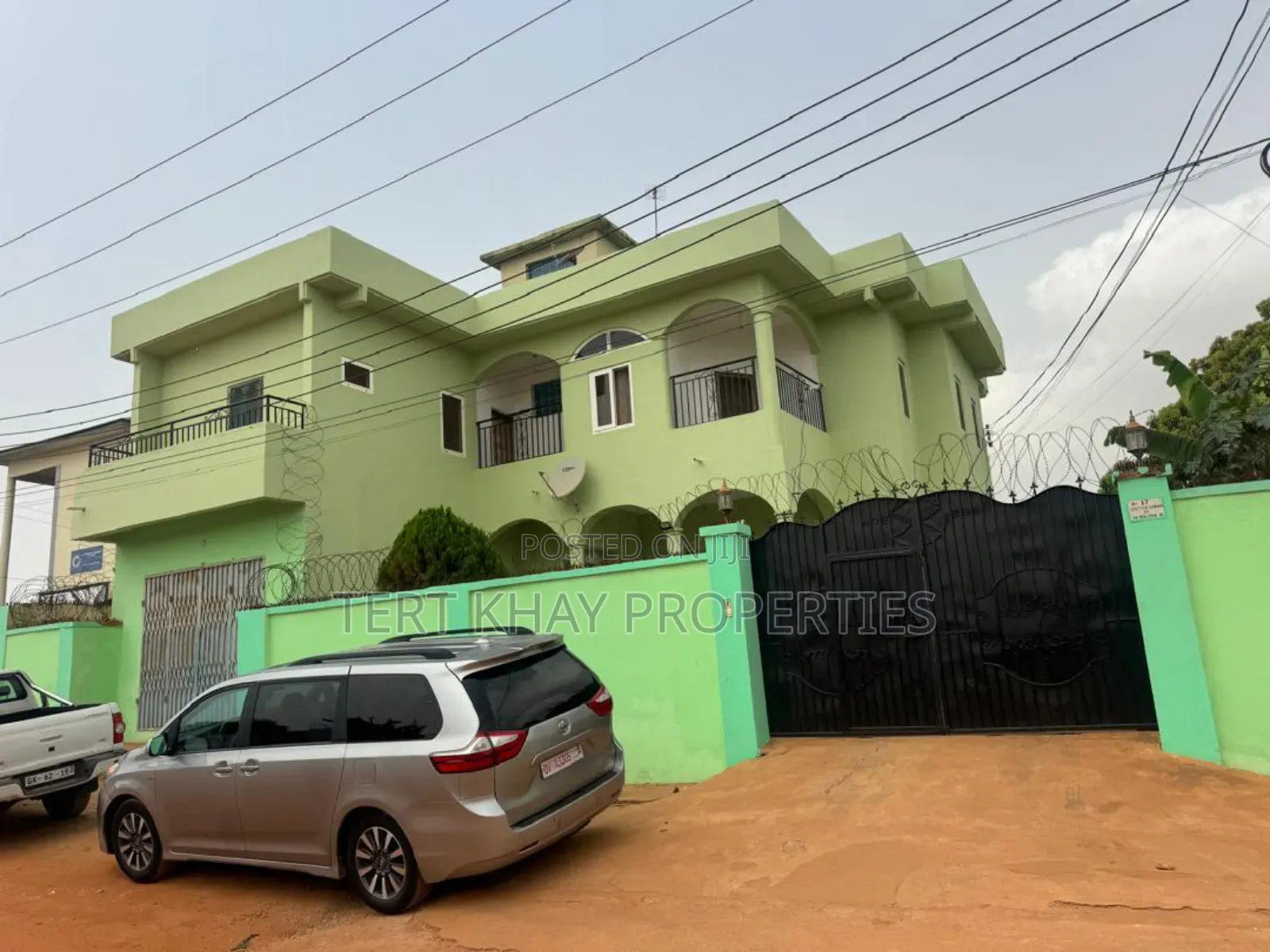 11bdrm House in Sahara, Dansoman for sale
