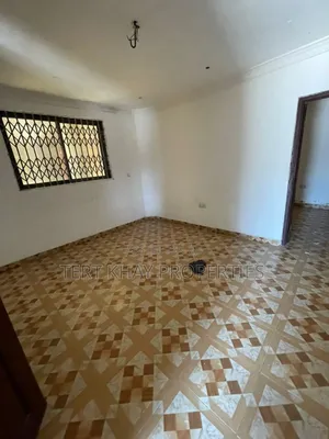 11bdrm House in Sahara, Dansoman for sale