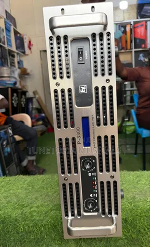 Electro-Voice (Ev) P-8300 Professional Power Amplifier