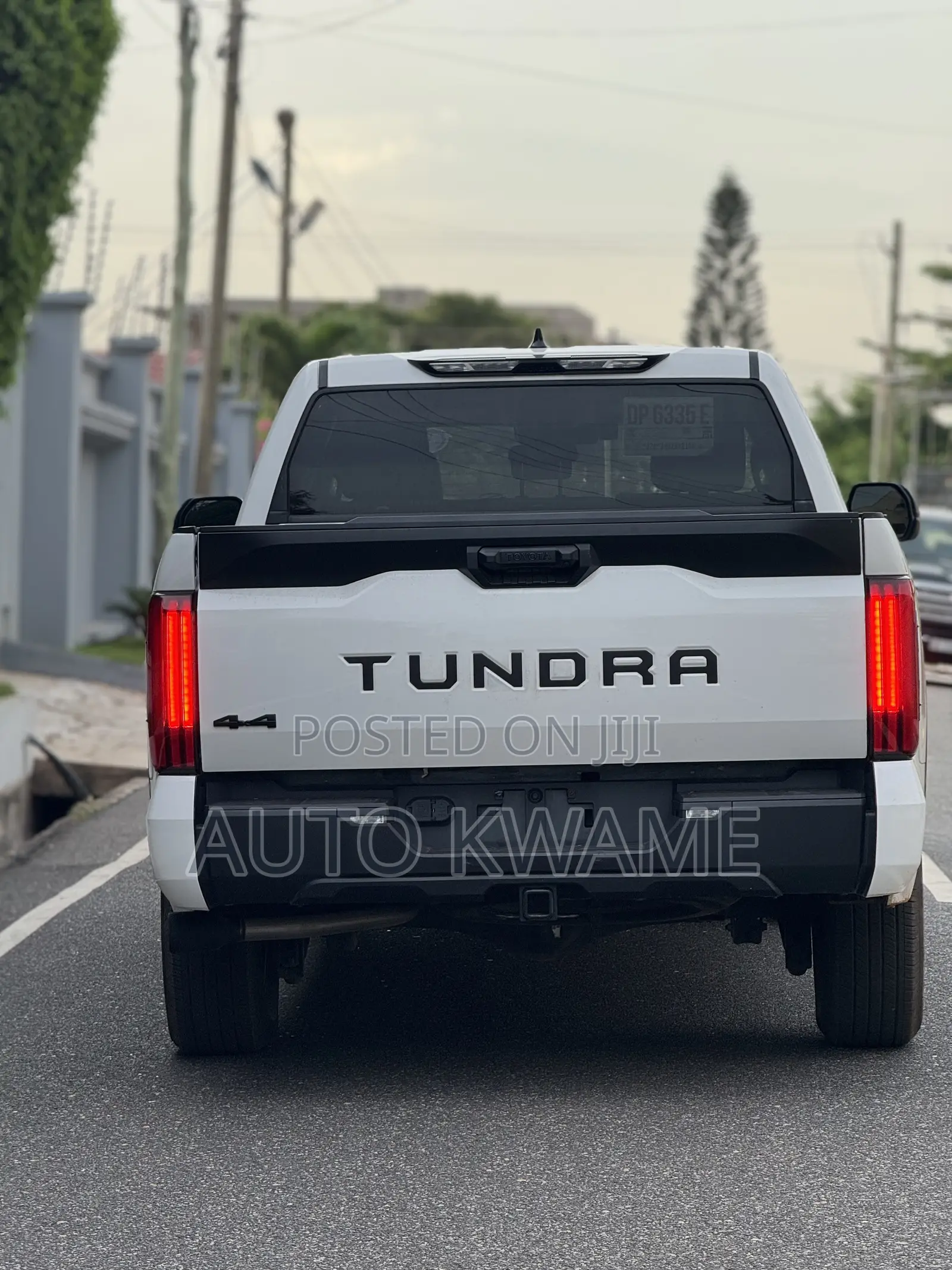 Toyota Tundra SR5 CrewMax 6.5' Bed 2024 White