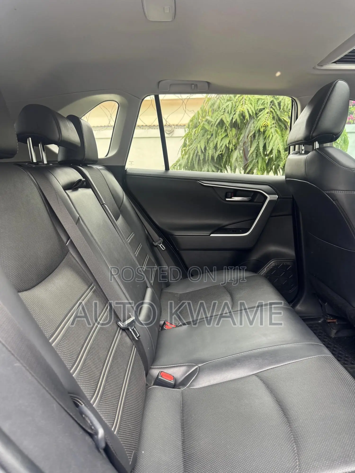 Toyota RAV4 Limited AWD 2023 Gray