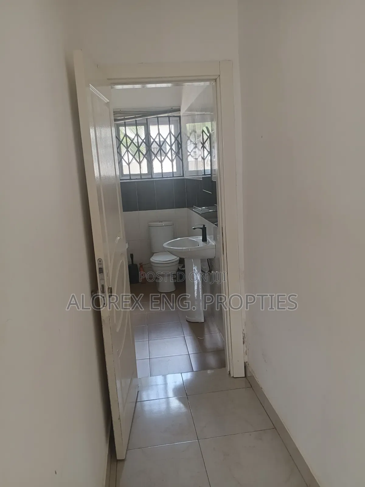 2bdrm House in Oyarifa, Pentecost for rent
